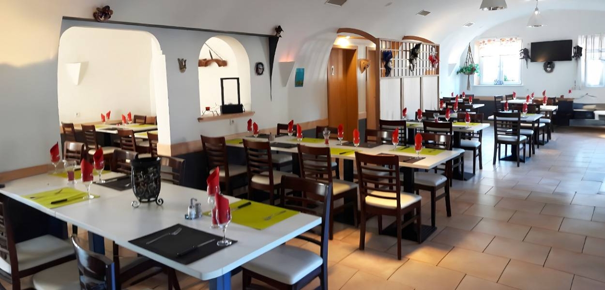 Le restaurant - Restaurant Chez Nino - Restaurant Rhinau - restaurant sympa RHINAU